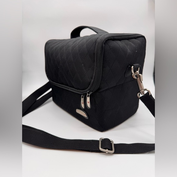 Travelon Professional Make up box Organizer with multiple trays and compartments - Picture 1 of 8